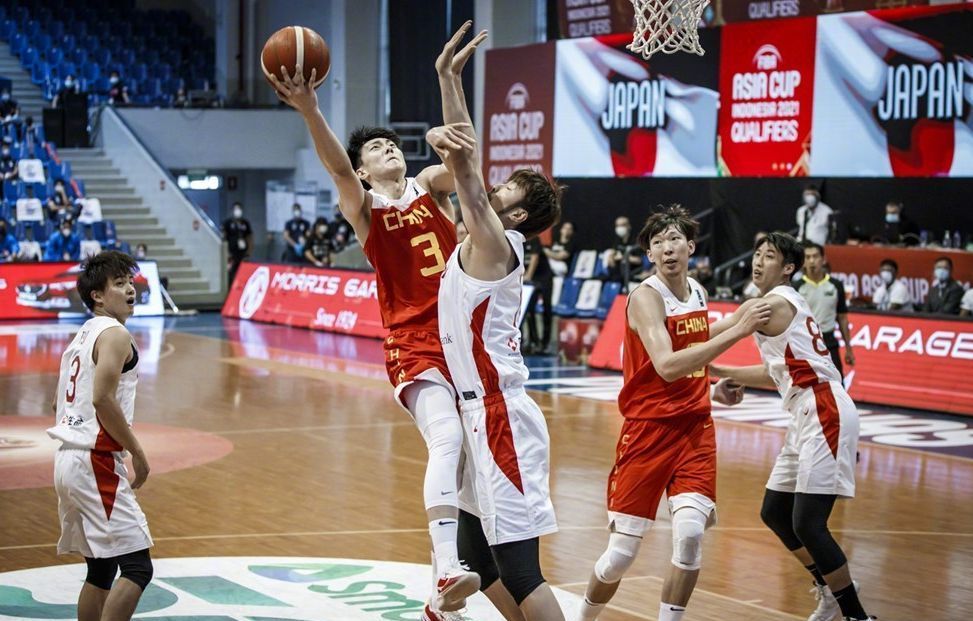  摩纳哥三连胜攀升至法甲次席位置  