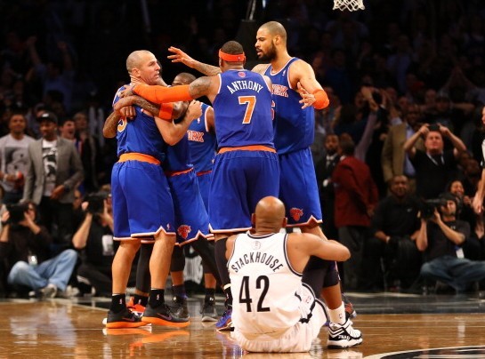  布伦森39分尼克斯逆袭篮网  