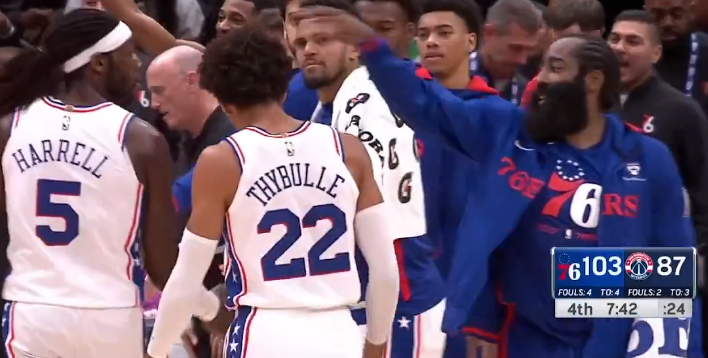  国际米兰替补奇兵制胜艰难拿下德比战